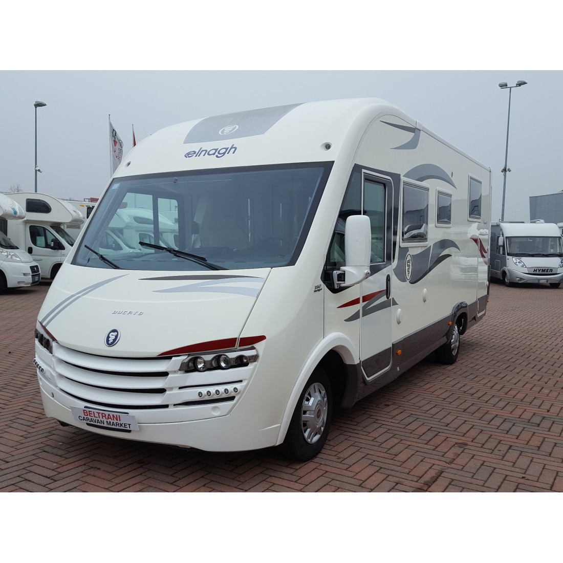 AUTOCARAVANA INTEGRAL ELNAGH MAGNUM 81G En Autocaravanas Sierra Nevada llevamos más de 20 años ayudando a nuestros clientes a cumplir el sueño de viajar con libertad. Nacimos en 2004 con una idea clara: ofrecer autocaravanas de segunda mano en estado impecable, seleccionadas con exigencia y revisadas con el máximo detalle. Cada vehículo pasa por una revisión exhaustiva de más de 30 puntos, realizada por técnicos especializados que garantizan su perfecto funcionamiento. Cada vehículo es revisado y reacondicionado a fondo, cuidando cada detalle para que luzca, funcione y se sienta como nuevo, preparado para ofrecer años de fiabilidad y disfrute. Para más información o precio 💵 consulté en nuestra web www.autocaravanassierranevada.com o haga click 👉🖱️ en nuestro enlace ⬇️👇 https://autocaravanassierranevada.com/listings/elnagh-magnum-81g-v25-97/ ¿Quieres pagar a plazos? Llama y te informamos sin compromiso 📞617 79 57 19 📞687 85 35 11 EQUIPAMIENTO Y EXTRAS 👇 * Medida maletero con doble acceso: (2,20m x 1,10m x 1,20m) * Camas (Isla elevable eléctrica/Colgante en cabina) - Aire acondicionado (de motor) - Airbag (Piloto y Copiloto) - Velocidad Crucero - Espejos eléctricos - Elevalunas eléctricas en conductor - Equipo Multimedia - Cámara de visión trasera - Asientos Giratorios - Oscurecedores REMIS en cabina - Parasoles manuales - Mosquiteras en ventanas, claraboyas y puerta principal - Claraboya xxl en salón - TurboVent en claraboya de cocina - Frigo DOMETIC (220v, Gas, 12v, Auto) 160L automático - Horno a gas - Extractor de Humos - Ducha con mampara de separada de aseo - Batería de 95ah. - Placa solar 100w - Calefacción Webasto a gasoil - TV 12 V. - Doble peldaño integrado - Neumáticos reforzados especial camper www.autocaravanassierranevada https://autocaravanassierranevada.com/ #autocaravanasgranada #autocaravanaocasion #autocaravanasdeocasion