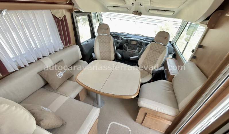 AUTOCARAVANA PERFILADA RAPIDO 9083 DF En Autocaravanas Sierra Nevada llevamos más de 20 años ayudando a nuestros clientes a cumplir el sueño de viajar con libertad. Nacimos en 2004 con una idea clara: ofrecer autocaravanas de segunda mano en estado impecable, seleccionadas con exigencia y revisadas con el máximo detalle. Cada vehículo pasa por una revisión exhaustiva de más de 30 puntos, realizada por técnicos especializados que garantizan su perfecto funcionamiento. Cada vehículo es revisado y reacondicionado a fondo, cuidando cada detalle para que luzca, funcione y se sienta como nuevo, preparado para ofrecer años de fiabilidad y disfrute. Para más información o precio 💵 consulté en nuestra web www.autocaravanassierranevada.com o haga click 👉🖱️ en nuestro enlace ⬇️👇 https://autocaravanassierranevada.com/listings/rapido-9083-df-a25-26/ ¿Quieres pagar a plazos? Llama y te informamos sin compromiso 📞617 79 57 19 📞687 85 35 11 EQUIPAMIENTO Y EXTRAS 👇 MOTOR: FIAT DUCATO 2.3 MULTIJET 130cv AÑO: 2010 KM: 94.000 Medidas exteriores: 6,80m x 2,90m Plazas: 4 * Medida maletero con doble acceso: (2,20m x 1,20m x 1,25m) * Camas (Transversal/Colgante en cabina) * Chasis ALKO - Aire acondicionado de motor - AirBag(en conductor) - Velocidad de Crucero - Cierre Centralizado (en cabina) - Espejos eléctricos - Elevalunas eléctricos (en conductor) - Equipo Multimedia - Cámara de Visión Trasera - Asientos Giratorios - Oscurecedores REMIS en cabina completa - Mosquiteras en ventanas, claraboyas y puerta principal - Claraboyas transparentes y Claraboya xxl en salón - Frigo DOMETIC (220v, Gas, 12v, Auto) 150L capacidad - Extractor de Humos - Ducha con mampara dentro de aseo - Batería de 95ah. - Placa Solar de 100w. - Calefacción Truma Combi - TV 12 V. - Escalón doble peldaño integrado - Toldo THULE de 4m. - Baca de aluminio - Patas estabilizadoras - Portabicis THULE para 2 - Ducha exterior - Maleteros laterales - Neumáticos reforzados especial camper https://autocaravanassierranevada.com/ #autocaravanasgranada #autocaravanaocasion #autocaravanasdeocasion