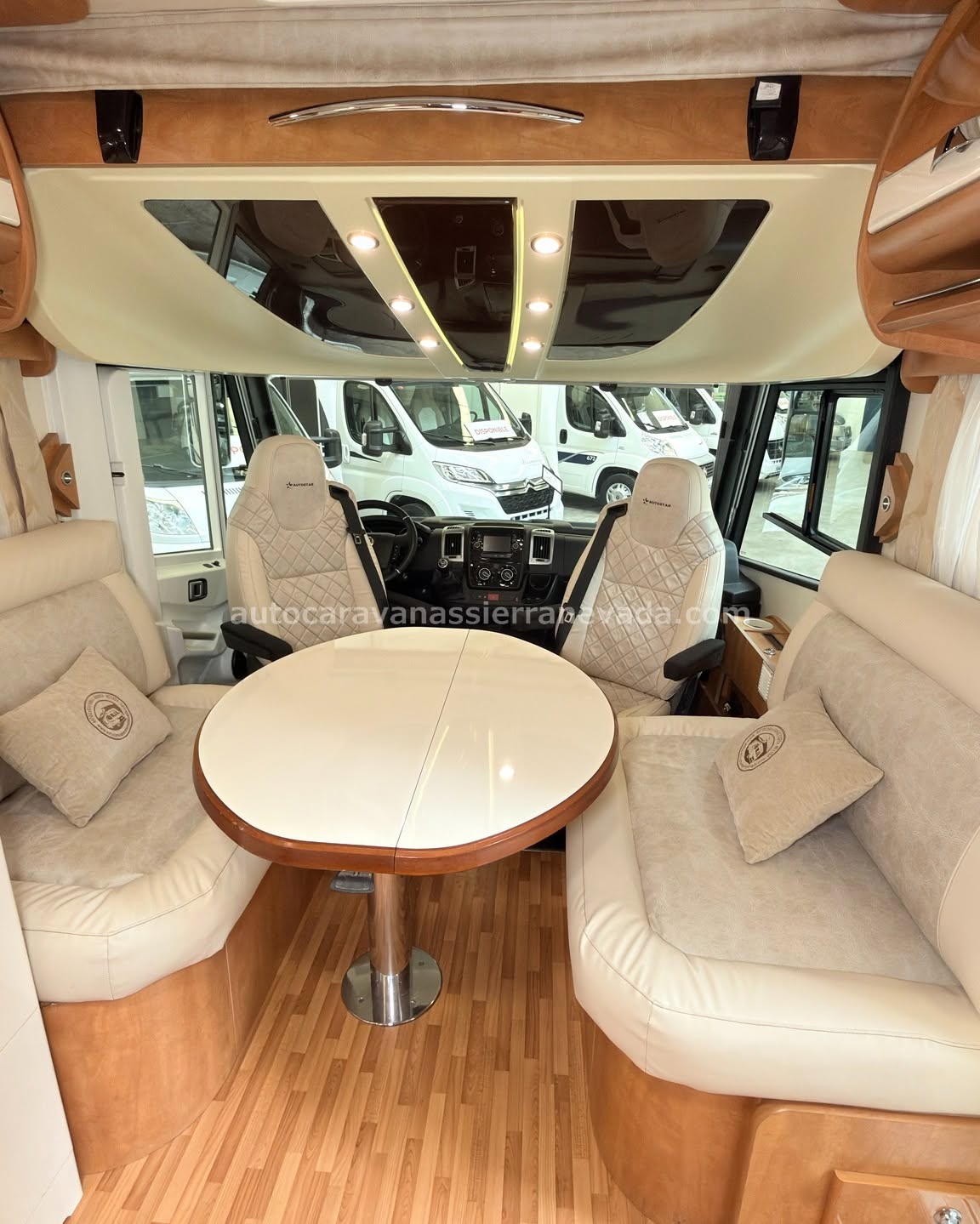 V26/14 AUTOCARAVANA INTEGRAL AUTOSTAR I730
En Autocaravanas Sierra Nevada llevamos más de 22 años ayudando a nuestros clientes a cumplir el sueño de viajar con libertad.
Cada vehículo es revisado y reacondicionado a fondo, cuidando cada detalle para que luzca, funcione y se sienta como nuevo, preparado para ofrecer años de fiabilidad y disfrute.
Para más información o precio 💵 consulté en nuestra web www.autocaravanassierranevada.com
o haga click 👉🖱️ en nuestro enlace ⬇️👇
https://autocaravanassierranevada.com/autocaravanas/autostar-i730-v26-14/
¿Quieres pagar a plazos?
Llama y te informamos sin compromiso
📞617 79 57 19
📞687 85 35 11
EQUIPAMIENTO Y EXTRAS 👇
MOTOR: FIAT DUCATO 2.3 MULTIJET 150cv
AÑO: 2017
KM: 50.000
Medidas exteriores: 7,50m x 2,95m
Plazas: 4
Extras y Equipamiento:
* Medida maletero con doble acceso: (2,16m x 1,17m x 1,00m)
* Camas (Isla/ Colgante en cabina)
CHASIS ALKO
Suspensión neumática con autoinflado
Aire acondicionado de motor
Airbag (conductor y copiloto)
Cierre centralizado
Velocidad de crucero
Espejos eléctricos
Elevalunas eléctricos (conductor)
Equipo Multimedia
Sensor de aparcamiento
Cámara trasera
Oscurecedores REMIS en cabina
Asientos Giratorios
Mosquiteras en ventanas y claraboyas
Claraboyas transparentes y claraboyas XXL en salón
Frigo THETFORD (220v, Gas, 12v, Auto) 171L capacidad
Extractor de humos
Ducha con mampara separada de aseo
Batería de 95ah
Calefacción caldera Alde
2 TV 12 V.
Escalon eléctrico de aluminio
Toldo THULE OMNISTOR de 4,40m
Portabicis para 2
Maleteros con acceso al doble suelo
Neumáticos reforzados especial camper
www.autocaravanassierranevada.com
#autocaravanasgranada
#autocaravanaocasion
#autocaravanasdeocasion
#ventaautocaravana
#compraautocaravana
#autocaravanabarata
#caravaningandalucia
#autocaravanasur
#granadaturismo
#granadaocasion
#andaluciavanlife
#vanlife
#camperlife
#motorhome
#campervan
#viajarenautocaravana
#caravaninglife
#aventuraenruta
#viajeslibres
#escapadarural
#naturalezaylibertad
#viajarporelmundo
#rutavanlife
#descubreespaña