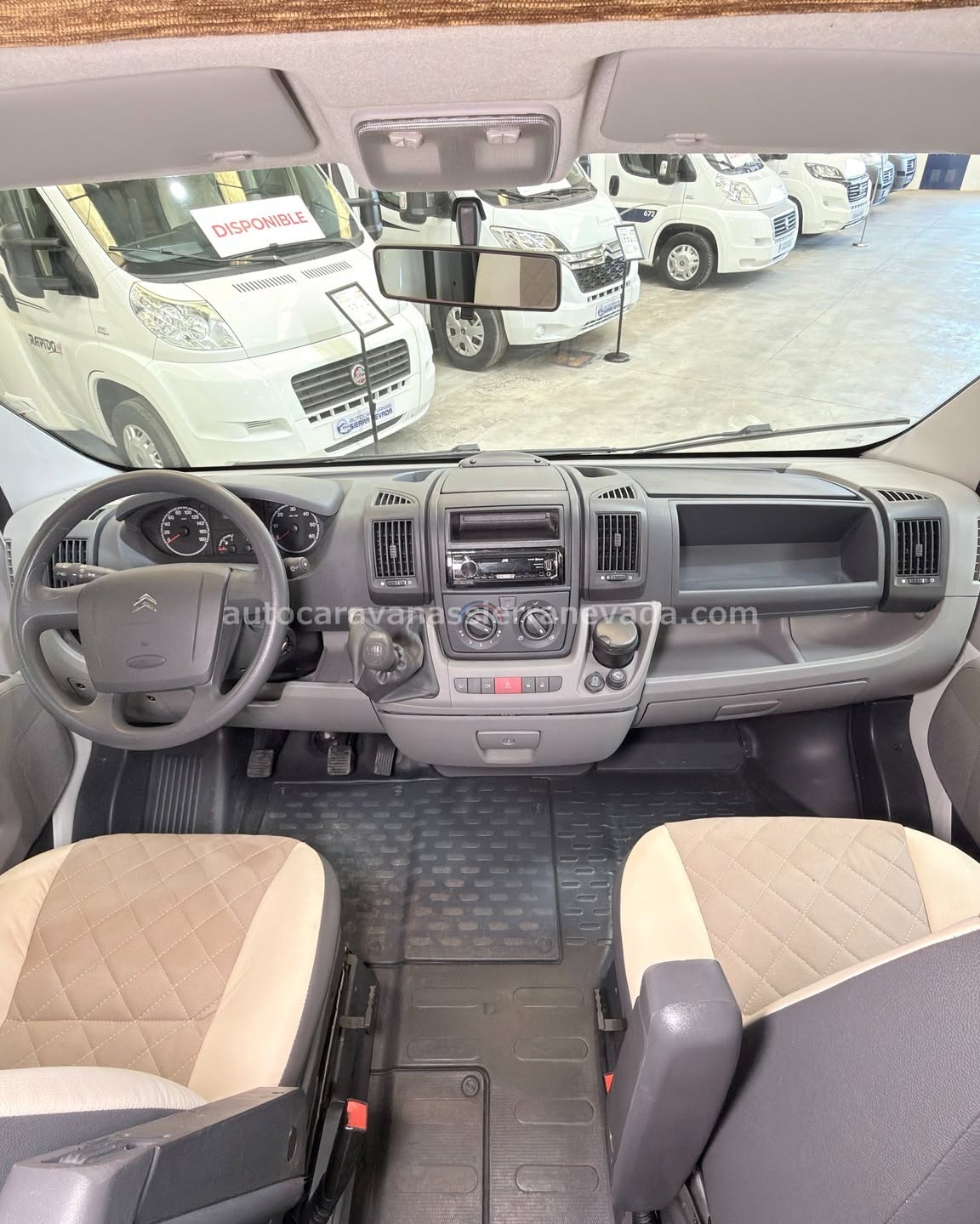 Felicidades a todos los aventureros que ya han recogido las llaves de su nueva compañera de viaje! Gracias por elegirnos para formar parte de este gran comienzo. Os esperan miles de kilómetros repletos de libertad, momentos inolvidables y experiencias que quedarán grabadas para siempre. Que cada salida se convierta en una historia única. 🌍✨ ¡Disfrutadla al máximo! #autocaravanasgranada #autocaravanaocasion #autocaravanasdeocasion