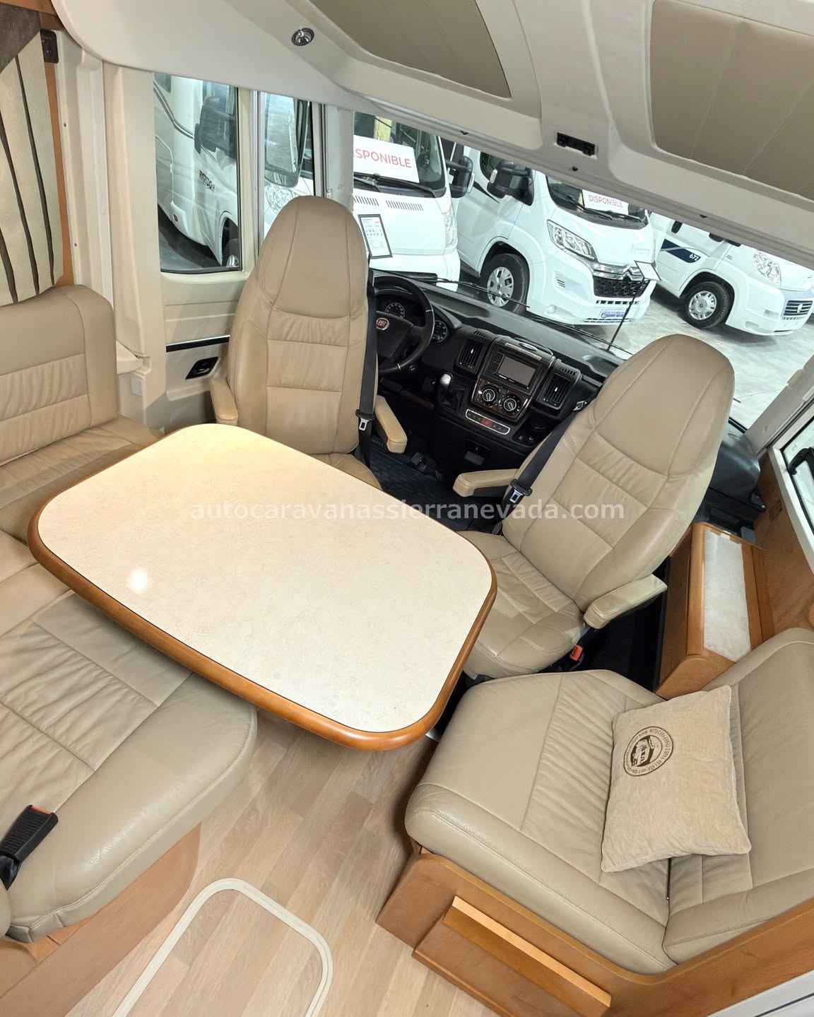  V26/08 AUTOCARAVANA INTEGRAL RAPIDO 9092DF En Autocaravanas Sierra Nevada llevamos más de 22 años ayudando a nuestros clientes a cumplir el sueño de viajar con libertad. Cada vehículo es revisado y reacondicionado a fondo, cuidando cada detalle para que luzca, funcione y se sienta como nuevo, preparado para ofrecer años de fiabilidad y disfrute. Para más información o precio 💵 consulté en nuestra web www.autocaravanassierranevada.com o haga click 👉🖱️ en nuestro enlace ⬇️👇 https://autocaravanassierranevada.com/autocaravanas/rapido-9092df-v26-08/ ¿Quieres pagar a plazos? Llama y te informamos sin compromiso 📞617 79 57 19 📞687 85 35 11 EQUIPAMIENTO Y EXTRAS 👇 MOTOR: FIAT DUCATO 3.0 MULTIJET 180cv AÑO: 2012 KM: 65.000 Medidas exteriores: 7,20m x 3,00m Plazas: 4 CAMBIO AUTOMATICO Extras y Equipamiento: * Medidas maletero con doble portón : (2,20m x 1,20m x 1,10m) * Camas (Isla con cabecero reclinable/Colgante en cabina) * CHASIS ALKO * CARNET C Aire acondicionado (de motor) AirBag(piloto y copiloto) Velocidad crucero Cierre Centralizado Elevalunas eléctricos (conductor) Equipo Multimedia Cámara de visión trasera Asientos giratorios Oscurecedores REMIS en cabina Mosquiteras en ventanas ,claraboyas y puerta principal Claraboya xxl en salón Frigo DOMETIC (220v, Gas, 12v-aut) 160L Extractor de Humos Ducha con mampara separada de aseo Batería de 100ah. Placa Solar de 100w Calefacción Trum Combi TV a 12v. Escalón doble peldaño integrado Toldo FIAMMA de 4m Baca Patas estabilizadoras 2 Cierre de Seguridad Ducha exterior Maleteros laterales Neumáticos reforzados especial camper www.autocaravanassierranevada.com #autocaravanasgranada #autocaravanaocasion #autocaravanasdeocasion #ventaautocaravana #compraautocaravana #autocaravanabarata #caravaningandalucia #autocaravanasur #granadaturismo #granadaocasion #andaluciavanlife #vanlife #camperlife #motorhome #campervan #viajarenautocaravana #caravaninglife #aventuraenruta #viajeslibres #escapadarural #naturalezaylibertad #viajarporelmundo #rutavanlife #descubreespaña