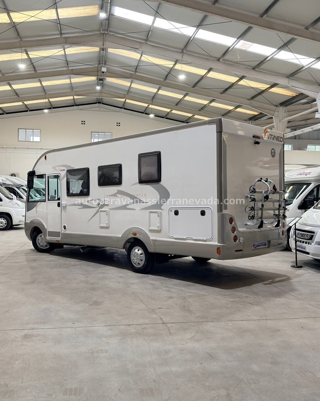 E26/15 AUTOCARAVANA INTEGRAL ITINEO TB690 En Autocaravanas Sierra Nevada llevamos más de 22 años ayudando a nuestros clientes a cumplir el sueño de viajar con libertad. Cada vehículo es revisado y reacondicionado a fondo, cuidando cada detalle para que luzca, funcione y se sienta como nuevo, preparado para ofrecer años de fiabilidad y disfrute. Para más información o precio 💵 consulté en nuestra web www.autocaravanassierranevada.com o haga click 👉🖱️ en nuestro enlace ⬇️👇 https://autocaravanassierranevada.com/autocaravanas/itineo-tb690-e26-15/ ¿Quieres pagar a plazos? Llama y te informamos sin compromiso 📞617 79 57 19 📞687 85 35 11 EQUIPAMIENTO Y EXTRAS 👇 MOTOR: FIAT DUCATO 2.3 MULTIJET 130cv AÑO: 2011 KM: 151.000 Medidas exteriores: 6,80m x 3,00m Plazas: 4 Extras y Equipamiento: * Medidas maletero con doble portón : (2,15m x 1,30m x 1,20m) * Cama (Transversal/Colgante en cabina) Aire acondicionado (de motor) Airbag(en conductor) Velocidad de Crucero Cierre centralizado Elevalunas eléctricos(conductor) Equipo Multimedia Cámara de visión trasera Asientos giratorios Mosquiteras en ventanas y claraboyas Claraboya xxl en salón Frigorífico THETFORD (220v, Gas, 12v-auto) 150L Horno a gas Extractor de Humos Ducha con mampara separada de aseo Batería de 100ah. 2 Placa Solar de 100w Calefacción Truma Combi Escalón doble peldaño integrado Toldo DOMETIC de 4,5m Portabicis para 4 2 Cierre Seguridad Neumáticos reforzados especial camper www.autocaravanassierranevada.com #autocaravanasgranada #autocaravanaocasion #autocaravanasdeocasion #ventaautocaravana #compraautocaravana #autocaravanabarata #caravaningandalucia #autocaravanasur #granadaturismo #granadaocasion #andaluciavanlife #vanlife #camperlife #motorhome #campervan #viajarenautocaravana #caravaninglife #aventuraenruta #viajeslibres #escapadarural #naturalezaylibertad #viajarporelmundo #rutavanlife #descubreespaña E26/15 AUTOCARAVANA INTEGRAL ITINEO TB690
En Autocaravanas Sierra Nevada llevamos más de 22 años ayudando a nuestros clientes a cumplir el sueño de viajar con libertad.
Cada vehículo es revisado y reacondicionado a fondo, cuidando cada detalle para que luzca, funcione y se sienta como nuevo, preparado para ofrecer años de fiabilidad y disfrute.
Para más información o precio 💵 consulté en nuestra web www.autocaravanassierranevada.com
o haga click 👉🖱️ en nuestro enlace ⬇️👇
https://autocaravanassierranevada.com/autocaravanas/itineo-tb690-e26-15/
¿Quieres pagar a plazos?
Llama y te informamos sin compromiso
📞617 79 57 19
📞687 85 35 11
EQUIPAMIENTO Y EXTRAS 👇
MOTOR: FIAT DUCATO 2.3 MULTIJET 130cv
AÑO: 2011
KM: 151.000
Medidas exteriores: 6,80m x 3,00m
Plazas: 4
Extras y Equipamiento:
* Medidas maletero con doble portón : (2,15m x 1,30m x 1,20m)
* Cama (Transversal/Colgante en cabina)
Aire acondicionado (de motor)
Airbag(en conductor)
Velocidad de Crucero
Cierre centralizado
Elevalunas eléctricos(conductor)
Equipo Multimedia
Cámara de visión trasera
Asientos giratorios
Mosquiteras en ventanas y claraboyas
Claraboya xxl en salón
Frigorífico THETFORD (220v, Gas, 12v-auto) 150L
Horno a gas
Extractor de Humos
Ducha con mampara separada de aseo
Batería de 100ah.
2 Placa Solar de 100w
Calefacción Truma Combi
Escalón doble peldaño integrado
Toldo DOMETIC de 4,5m
Portabicis para 4
2 Cierre Seguridad
Neumáticos reforzados especial camper
www.autocaravanassierranevada.com
#autocaravanasgranada
#autocaravanaocasion
#autocaravanasdeocasion
#ventaautocaravana
#compraautocaravana
#autocaravanabarata
#caravaningandalucia
#autocaravanasur
#granadaturismo
#granadaocasion
#andaluciavanlife
#vanlife
#camperlife
#motorhome
#campervan
#viajarenautocaravana
#caravaninglife
#aventuraenruta
#viajeslibres
#escapadarural
#naturalezaylibertad
#viajarporelmundo
#rutavanlife
#descubreespaña